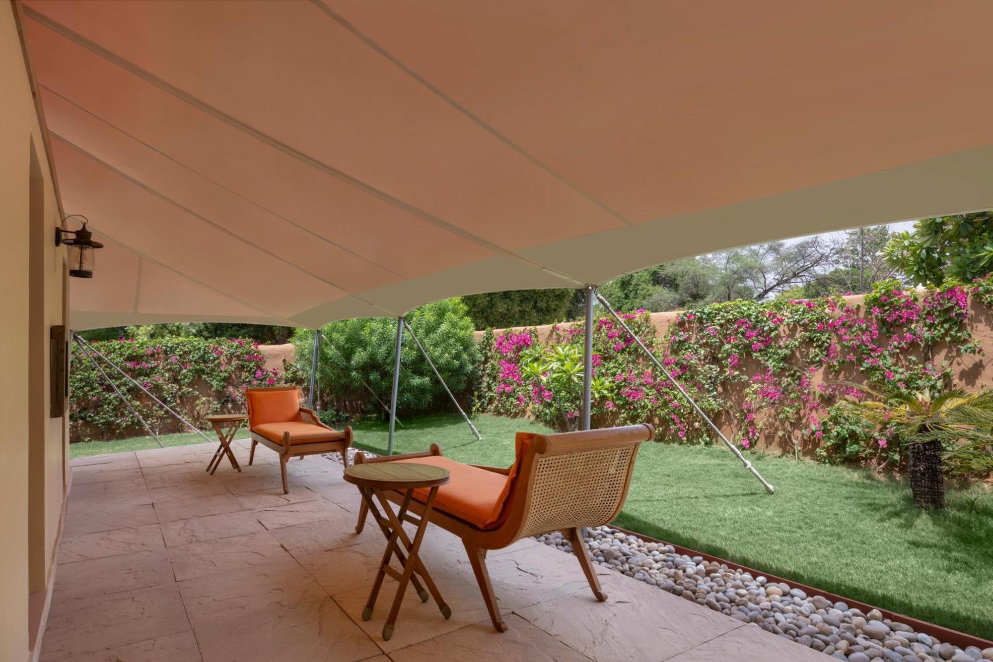 Luxury Tent Private Garden